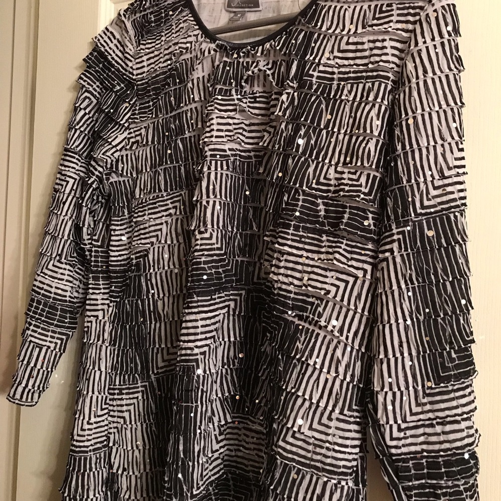 JM Collection sequin blouse. 3/4 sleeves. Medium